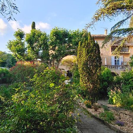 Bed and Breakfast Rue Du Chateau A Cabrieres D'Avignon Exterior foto