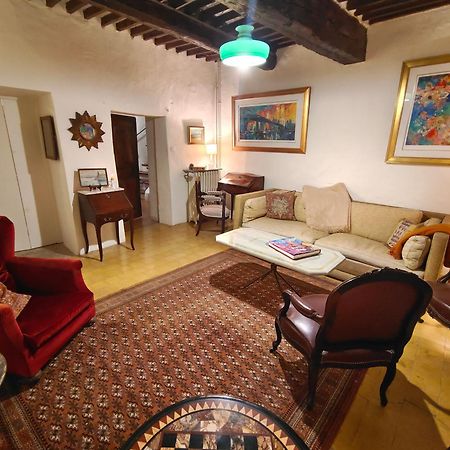 Bed and Breakfast Rue Du Chateau A Cabrieres D'Avignon Exterior foto