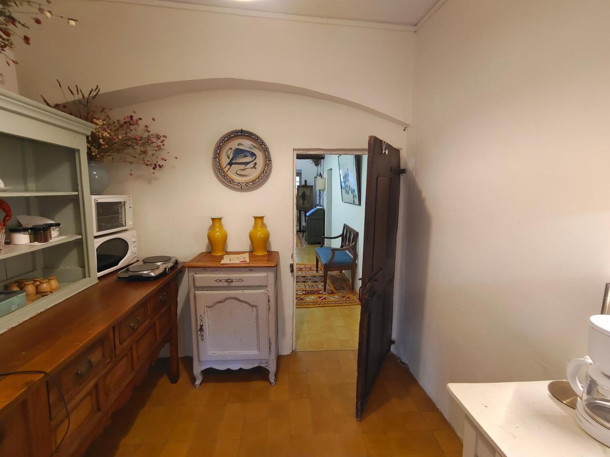 Bed and Breakfast Rue Du Chateau A Cabrieres D'Avignon Exterior foto