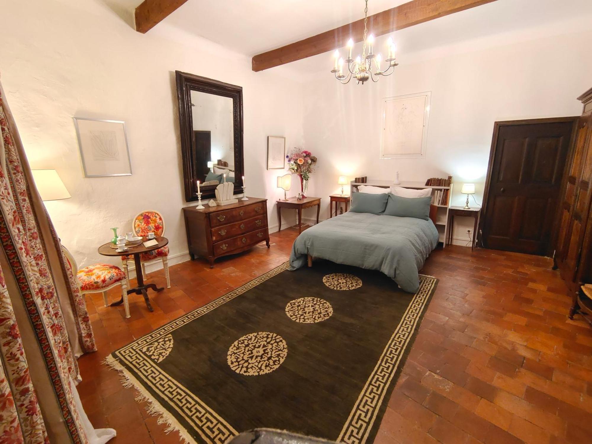 Bed and Breakfast Rue Du Chateau A Cabrieres D'Avignon Exterior foto