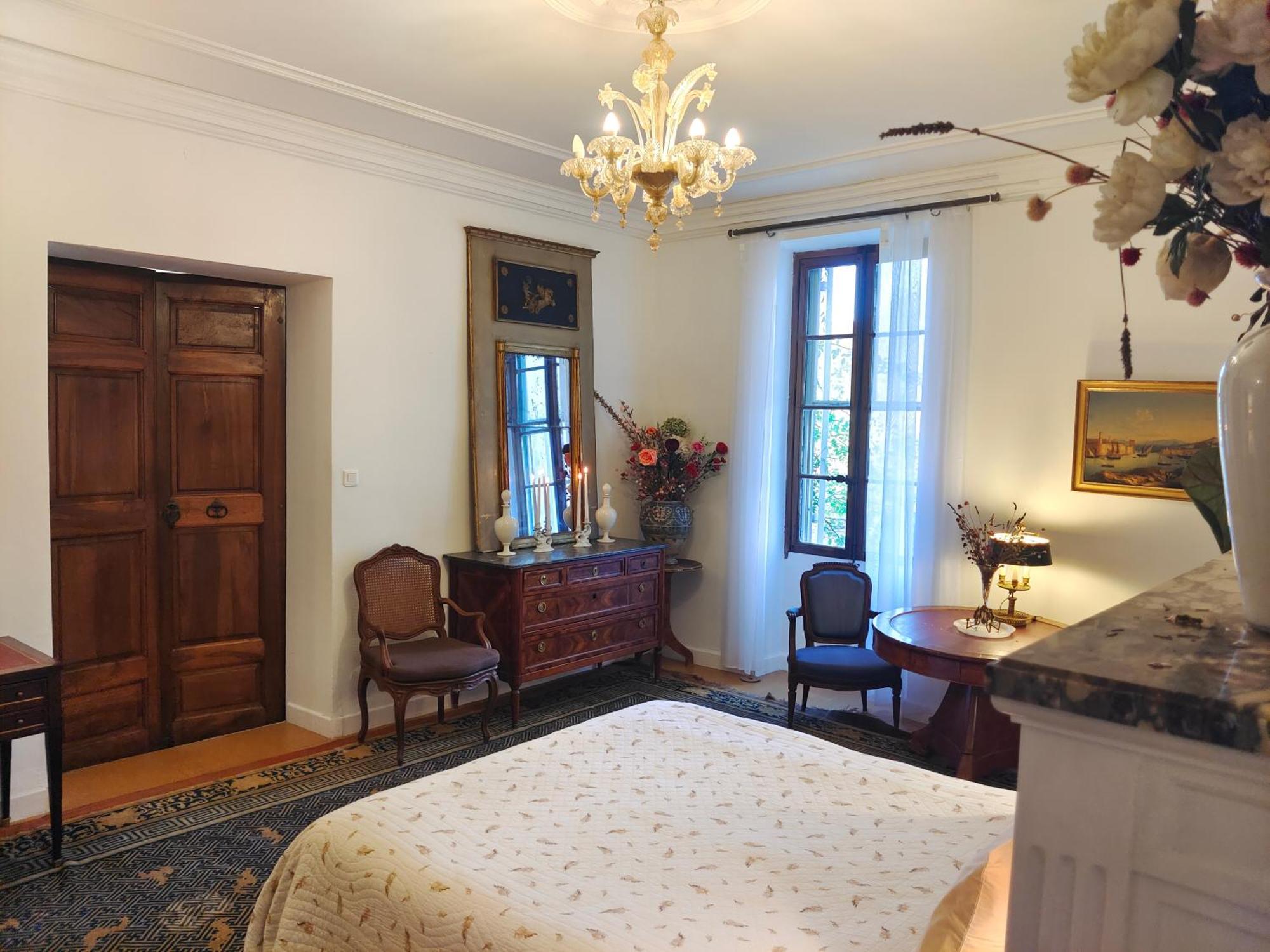 Bed and Breakfast Rue Du Chateau A Cabrieres D'Avignon Exterior foto
